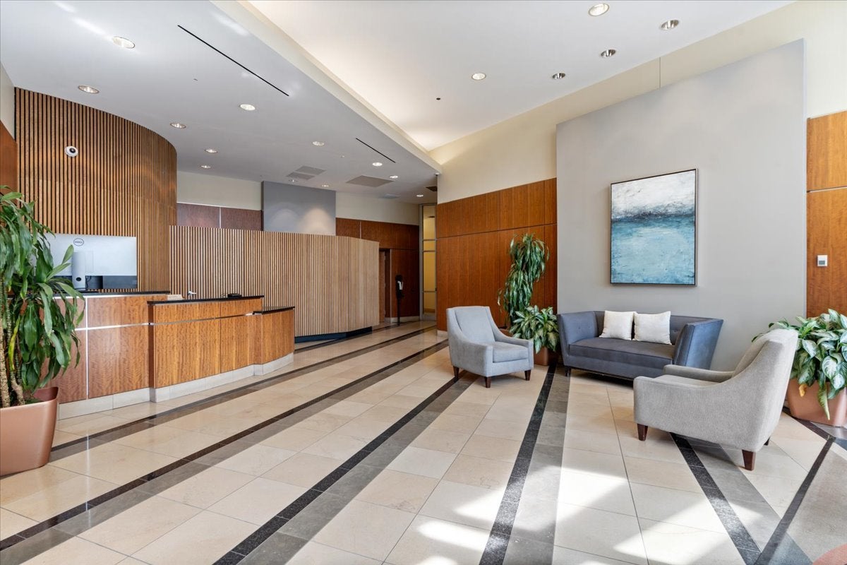 125 S JEFFERSON Street 3109