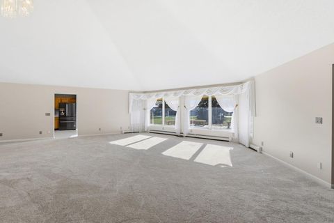 Tiny photo for 800 Cambridge Drive, Paxton, IL 60957 (MLS # 12531745)