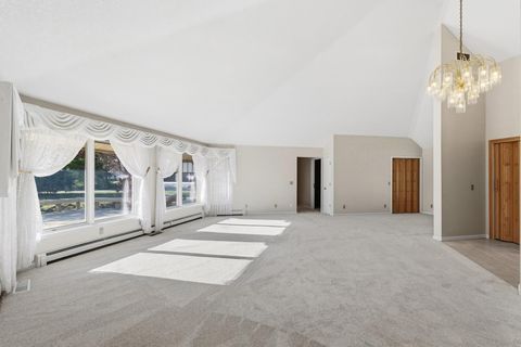 Tiny photo for 800 Cambridge Drive, Paxton, IL 60957 (MLS # 12531745)