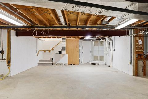 Tiny photo for 800 Cambridge Drive, Paxton, IL 60957 (MLS # 12531745)