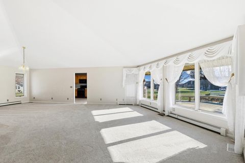 Tiny photo for 800 Cambridge Drive, Paxton, IL 60957 (MLS # 12531745)