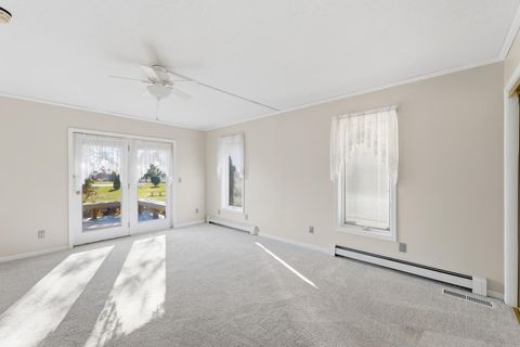 Tiny photo for 800 Cambridge Drive, Paxton, IL 60957 (MLS # 12531745)