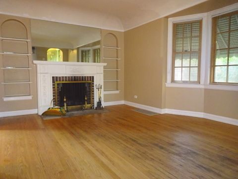 Tiny photo for 7811 W Thorndale Avenue, Chicago, IL 60631 (MLS # 12498456)