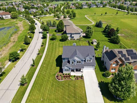 Tiny photo for North Aurora, IL 60542 (MLS # 12740336)