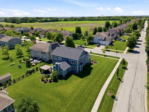 Tiny photo for North Aurora, IL 60542 (MLS # 12740336)