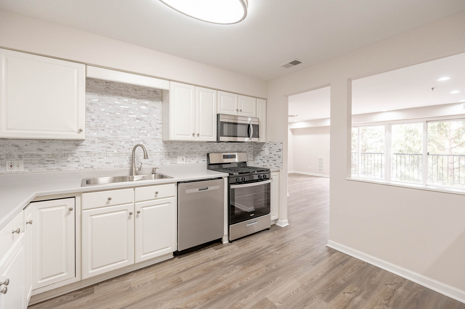 6550 W Gunnison Street 303