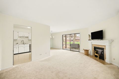 Tiny photo for 1737 Harrow Court #D, Wheaton, IL 60189 (MLS # 12614627)