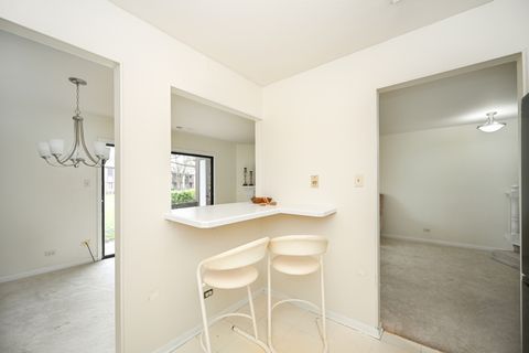 Tiny photo for 1737 Harrow Court #D, Wheaton, IL 60189 (MLS # 12614627)