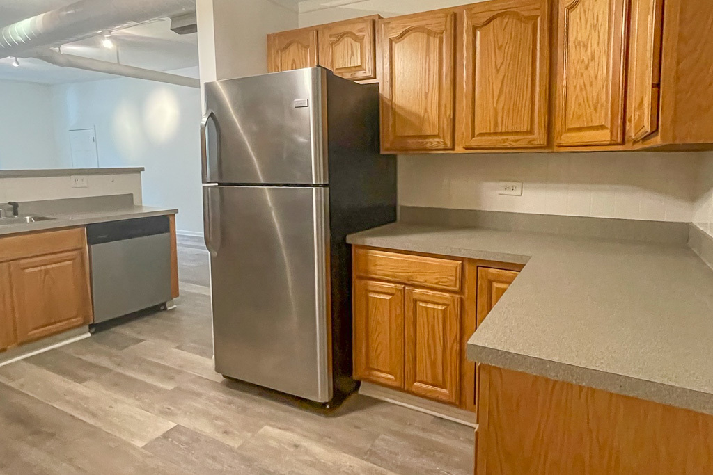 1844 W Henderson Street SFH