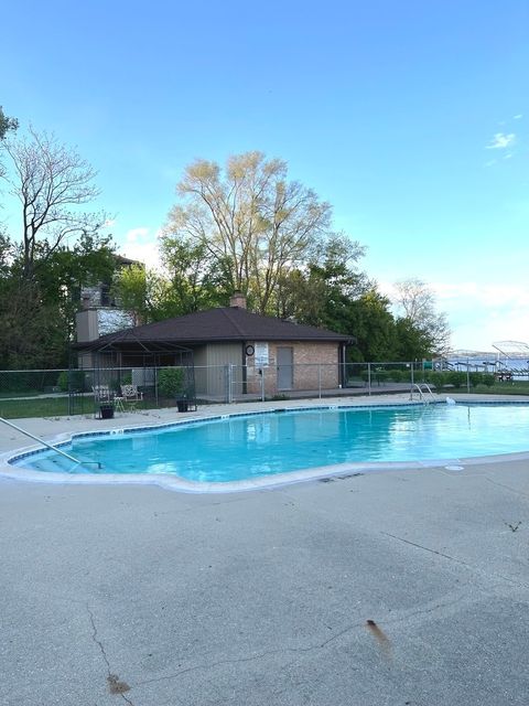 Tiny photo for 27 Mineola Road #27, Fox Lake, IL 60020 (MLS # 12650392)