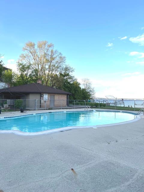 Tiny photo for 27 Mineola Road #27, Fox Lake, IL 60020 (MLS # 12650392)