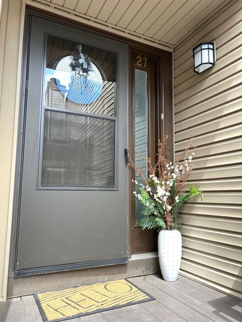 Photo of 27 Mineola Road #27, Fox Lake, IL 60020 (MLS # 12650392)