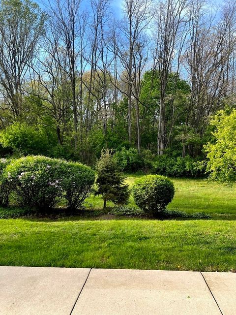 Tiny photo for 27 Mineola Road #27, Fox Lake, IL 60020 (MLS # 12650392)