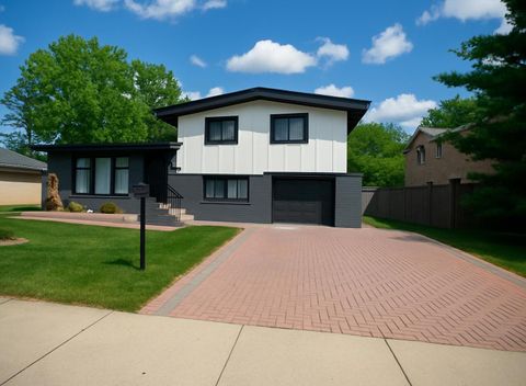 3010 Covert Road Glenview IL 60025