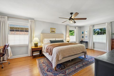 Tiny photo for 6632 N Sioux Avenue, Chicago, IL 60646 (MLS # 12501385)