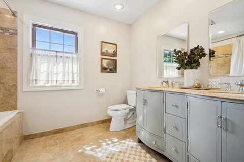 Tiny photo for 6632 N Sioux Avenue, Chicago, IL 60646 (MLS # 12501385)