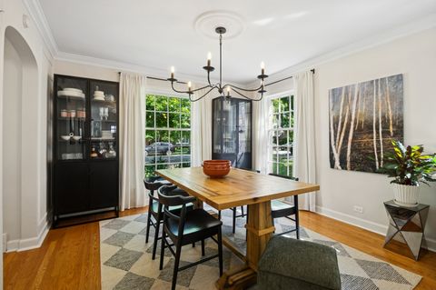 Tiny photo for 6632 N Sioux Avenue, Chicago, IL 60646 (MLS # 12501385)