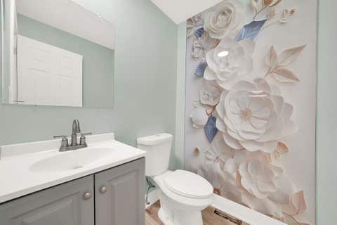 Tiny photo for 9117 S Brandon Avenue, Chicago, IL 60617 (MLS # 12695815)