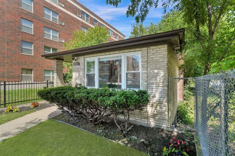 Tiny photo for 9117 S Brandon Avenue, Chicago, IL 60617 (MLS # 12695815)