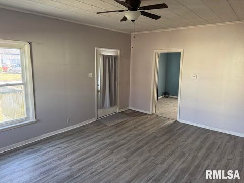 Tiny photo for 205 STATE Street, Christopher, IL 62822 (MLS # EB460777)