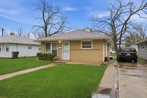 Tiny photo for 14703 Ellis Avenue, Dolton, IL 60419 (MLS # 12616801)