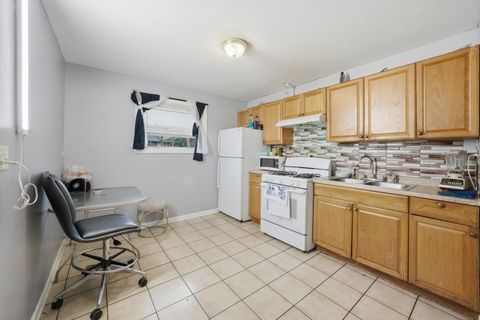 Tiny photo for 14703 Ellis Avenue, Dolton, IL 60419 (MLS # 12616801)