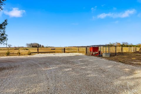 Tiny photo for 335 N 9250E Road, Momence, IL 60954 (MLS # 12608297)