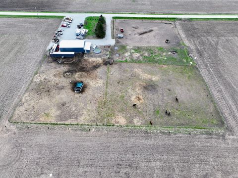 Tiny photo for 335 N 9250E Road, Momence, IL 60954 (MLS # 12608297)