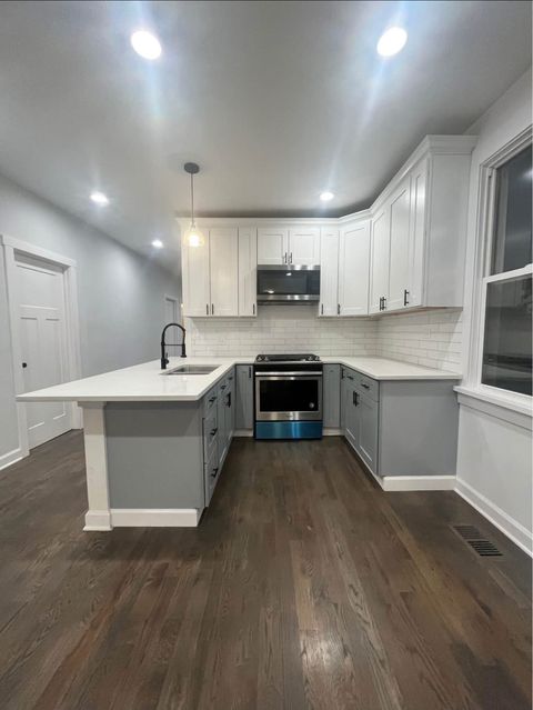 Tiny photo for 5212 S Lorel Avenue, Chicago, IL 60638 (MLS # 12588481)