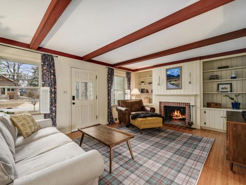 Tiny photo for 671 Prairie Avenue, Glen Ellyn, IL 60137 (MLS # 12583444)