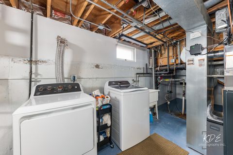 Tiny photo for 10128 Mansfield Avenue, Oak Lawn, IL 60453 (MLS # 12605081)