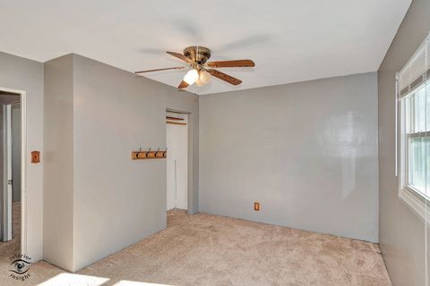 Tiny photo for 1071 E Broadway Street, Bradley, IL 60915 (MLS # 12516905)