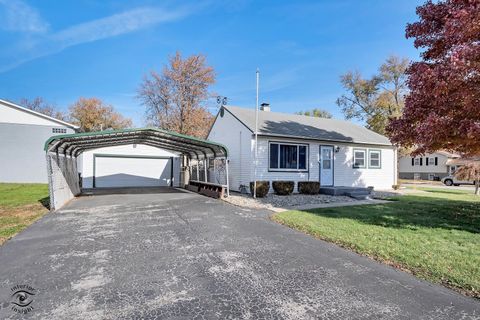 Tiny photo for 1071 E Broadway Street, Bradley, IL 60915 (MLS # 12516905)