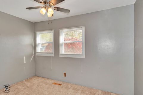 Tiny photo for 1071 E Broadway Street, Bradley, IL 60915 (MLS # 12516905)