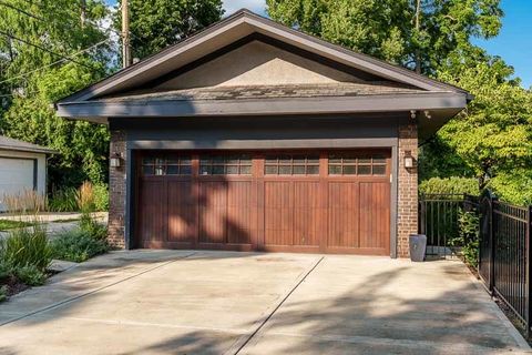 Tiny photo for 1308 HARLEM Boulevard, Rockford, IL 61103 (MLS # 12435740)