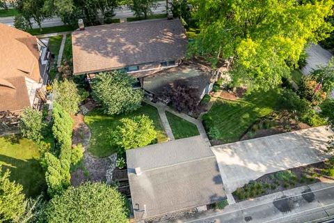Tiny photo for 1308 HARLEM Boulevard, Rockford, IL 61103 (MLS # 12435740)
