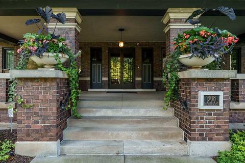 Tiny photo for 1308 HARLEM Boulevard, Rockford, IL 61103 (MLS # 12435740)