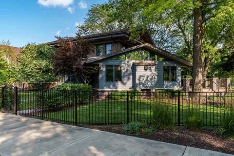 Tiny photo for 1308 HARLEM Boulevard, Rockford, IL 61103 (MLS # 12435740)