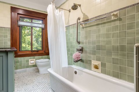 Tiny photo for 1308 HARLEM Boulevard, Rockford, IL 61103 (MLS # 12435740)