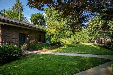 Tiny photo for 1308 HARLEM Boulevard, Rockford, IL 61103 (MLS # 12435740)