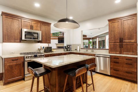 Tiny photo for 1308 HARLEM Boulevard, Rockford, IL 61103 (MLS # 12435740)