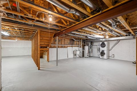 Tiny photo for 651 W Georgian Court, Addison, IL 60101 (MLS # 12541866)