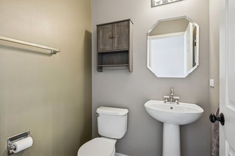 Tiny photo for 651 W Georgian Court, Addison, IL 60101 (MLS # 12541866)