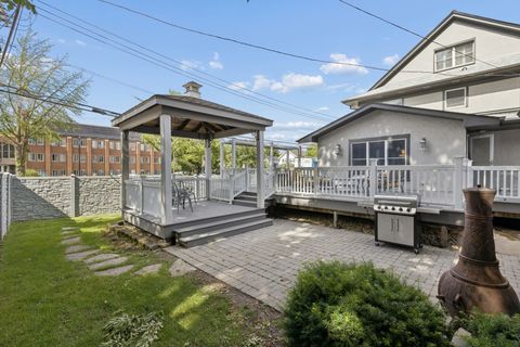 Tiny photo for 132 N Catherine Street, La Grange, IL 60525 (MLS # 12676865)