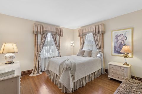 Tiny photo for 132 N Catherine Street, La Grange, IL 60525 (MLS # 12676865)