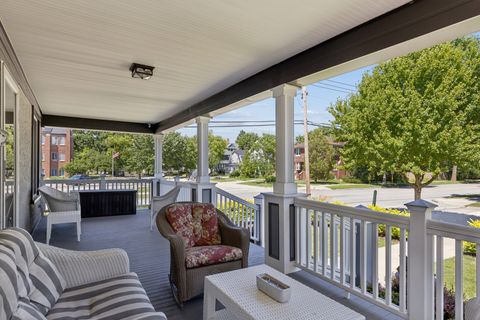 Tiny photo for 132 N Catherine Street, La Grange, IL 60525 (MLS # 12676865)