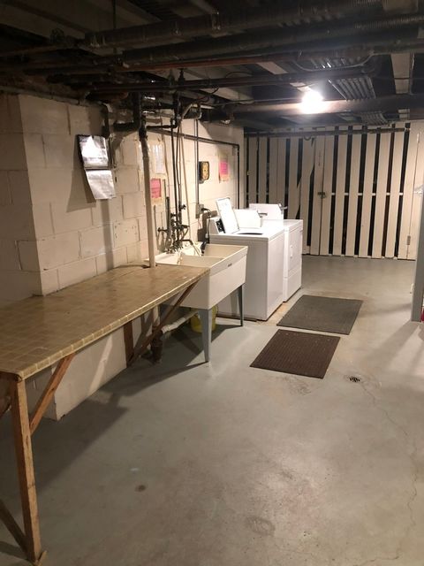 Tiny photo for 941 N NORTHWEST Highway #3B, Park Ridge, IL 60068 (MLS # 12552750)