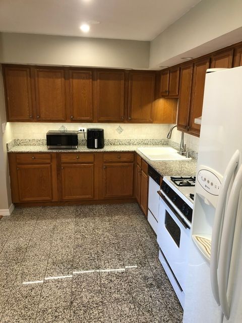 Tiny photo for 941 N NORTHWEST Highway #3B, Park Ridge, IL 60068 (MLS # 12552750)