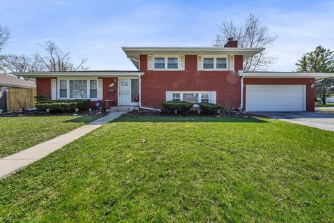 751 E 164th Place South Holland IL 60473