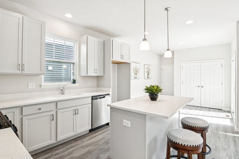 Tiny photo for 816 Simpson Avenue, Elburn, IL 60119 (MLS # 12328794)